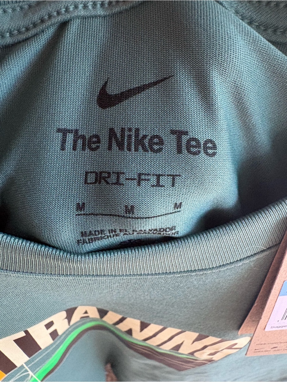 Nike Men's Short-Sleeve Training Tee in Seafoam Green with Graphic - Picture 2 of 2